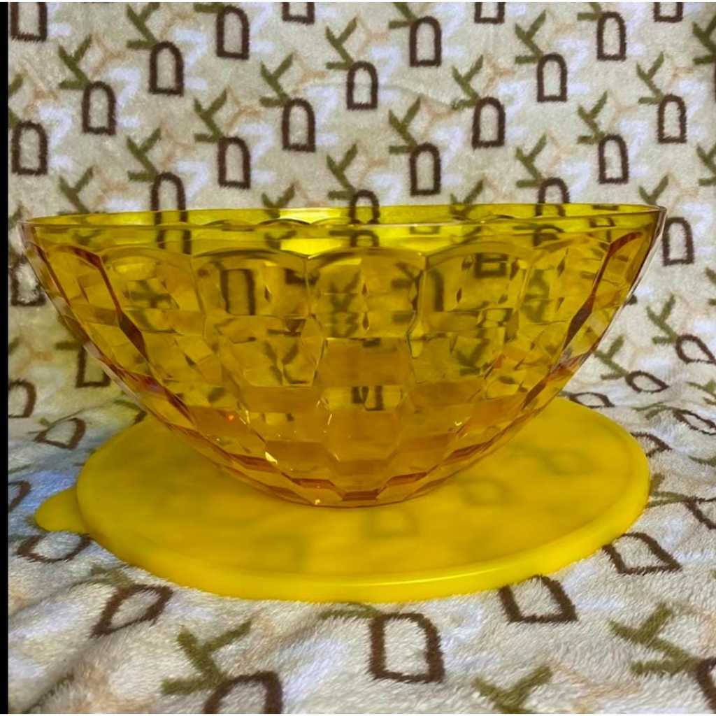 PRISMA BOWL CRYSTAL TUPPERWARE