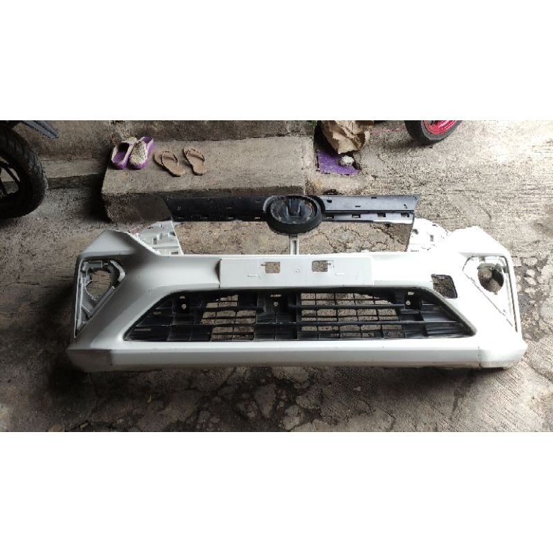 bemper depan sigra 2019 2020 2021 2022 second original