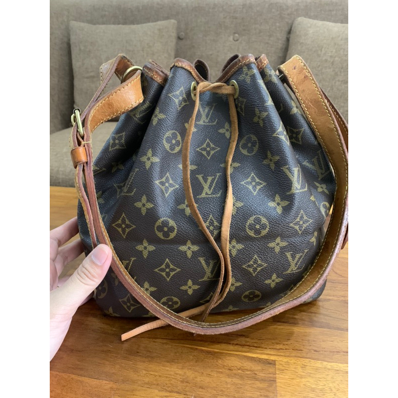 Preloved tas serut LV Authentic