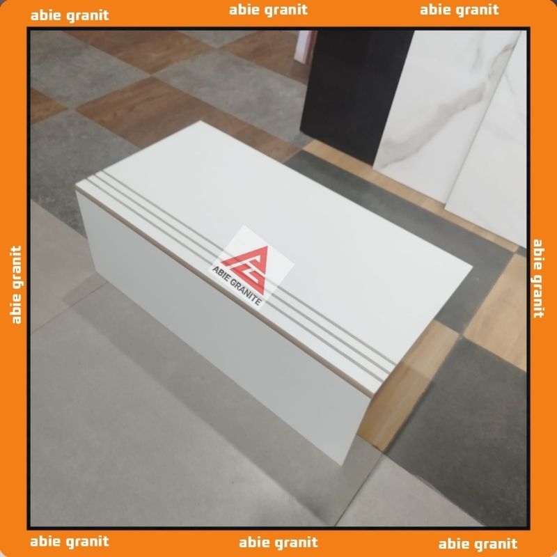 Granit Tangga 30x60 dan 20x80 putih dop