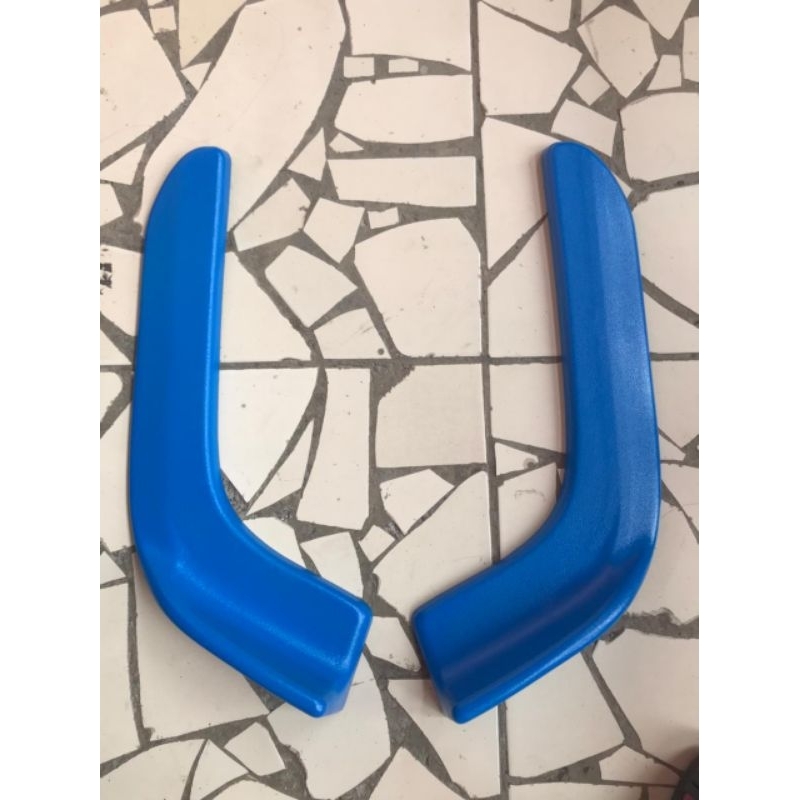 winglet Lips Bemper Depan mobil ayla uniersal led