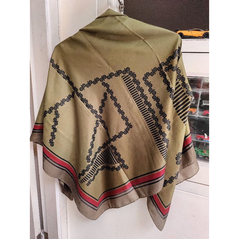 HIJAB - DEENAY - PRELOVED LIKENEW