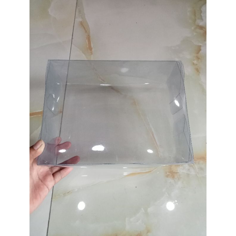

mika polos 9cm/kotak kemasan sarang walet ukuran 24,8x18,8x9cm