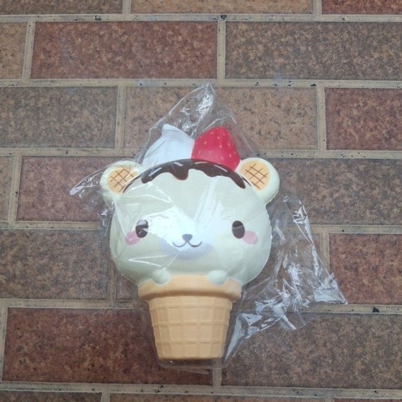 SQUISHY RARE YUMMIIBEAR CONE ICE CREAM