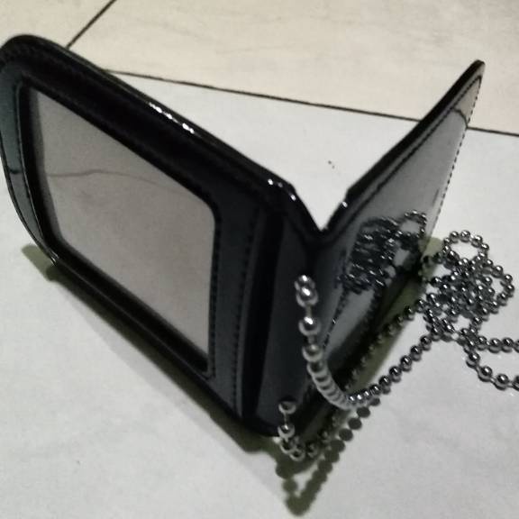 

KP8 Name tag dompet kta kulit plus kalung bola glossy kilap
