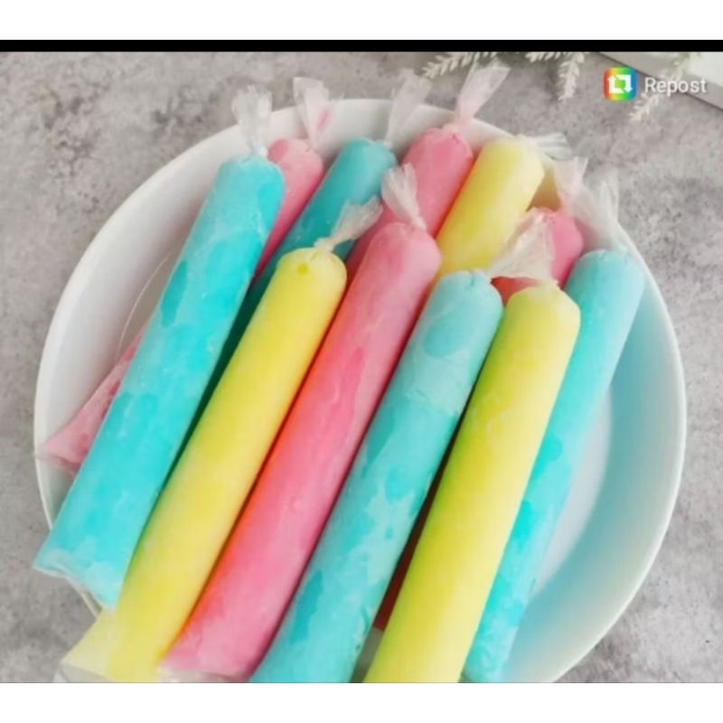 

ES MAMBO PREMIUM 15PC RASA RANDOM/ES MAMBO LILIN PREMIUM COCOK BUAT USAHA LAGI Termurah