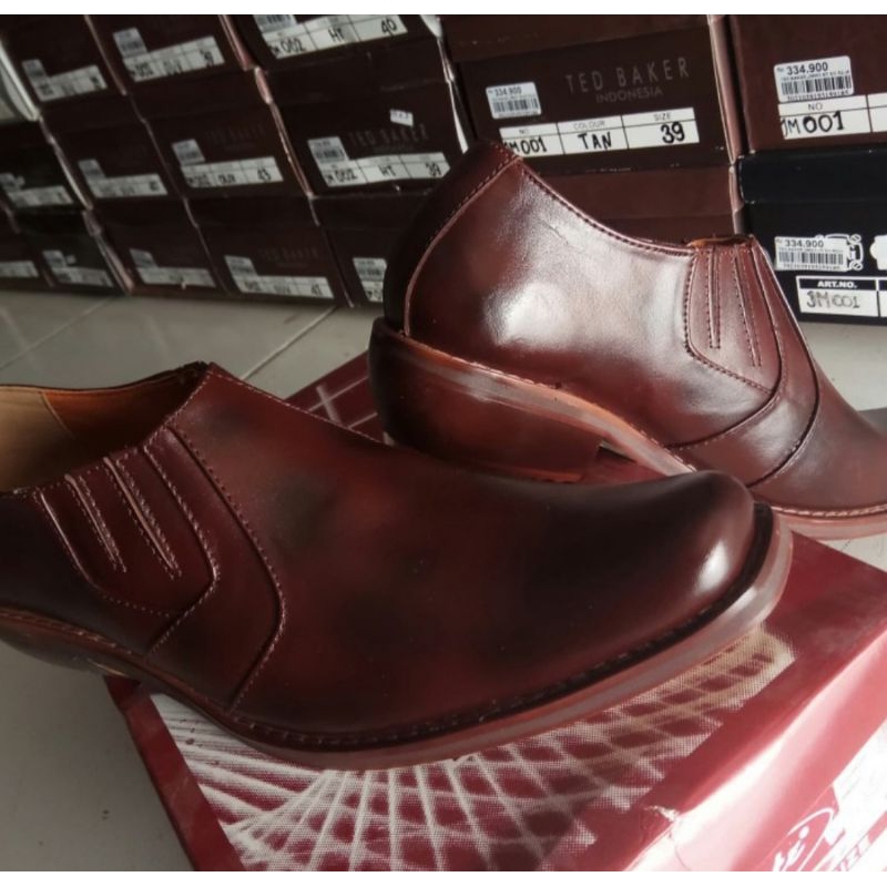 sepatu cowboy pendek pria