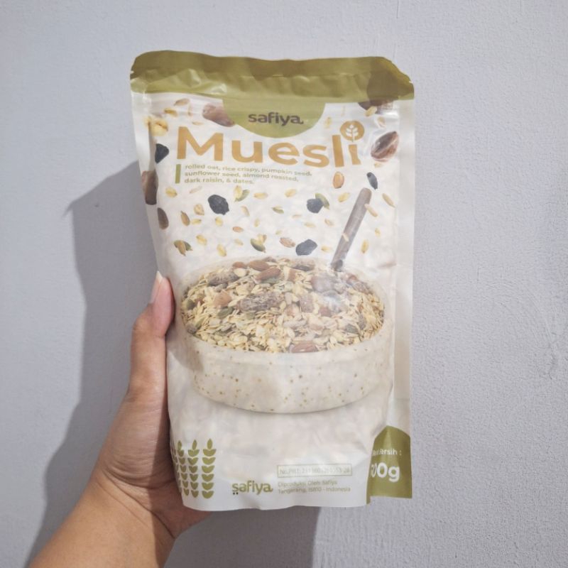 

Muesli Dried Fruit Mix Safiya 1 kg 500 gram