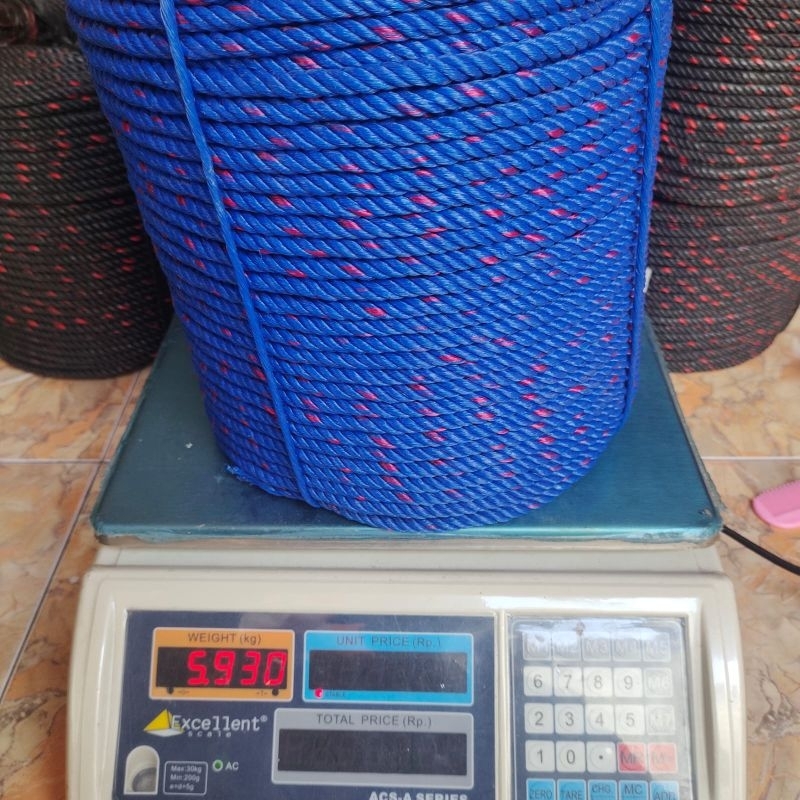 

Tali tambang PE 8 mm ( Berat ± 7 kg )