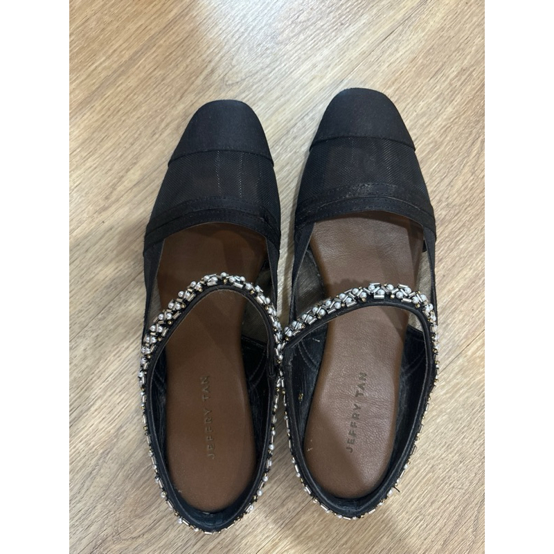 Preloved - JEFFRY TAN Paris Flat Shoes - Size 36