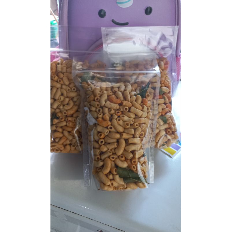 

Makaroni Daun Jeruk Gurih Enak Murah