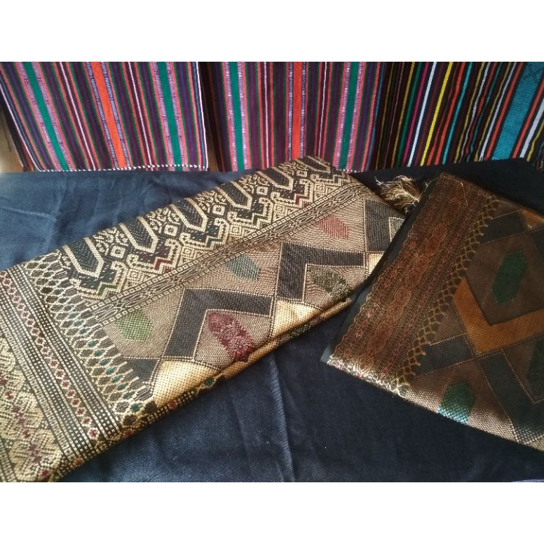 KODE R18H SONGKET TENUN LOMBOK SATU SET DENGAN SELENDANG