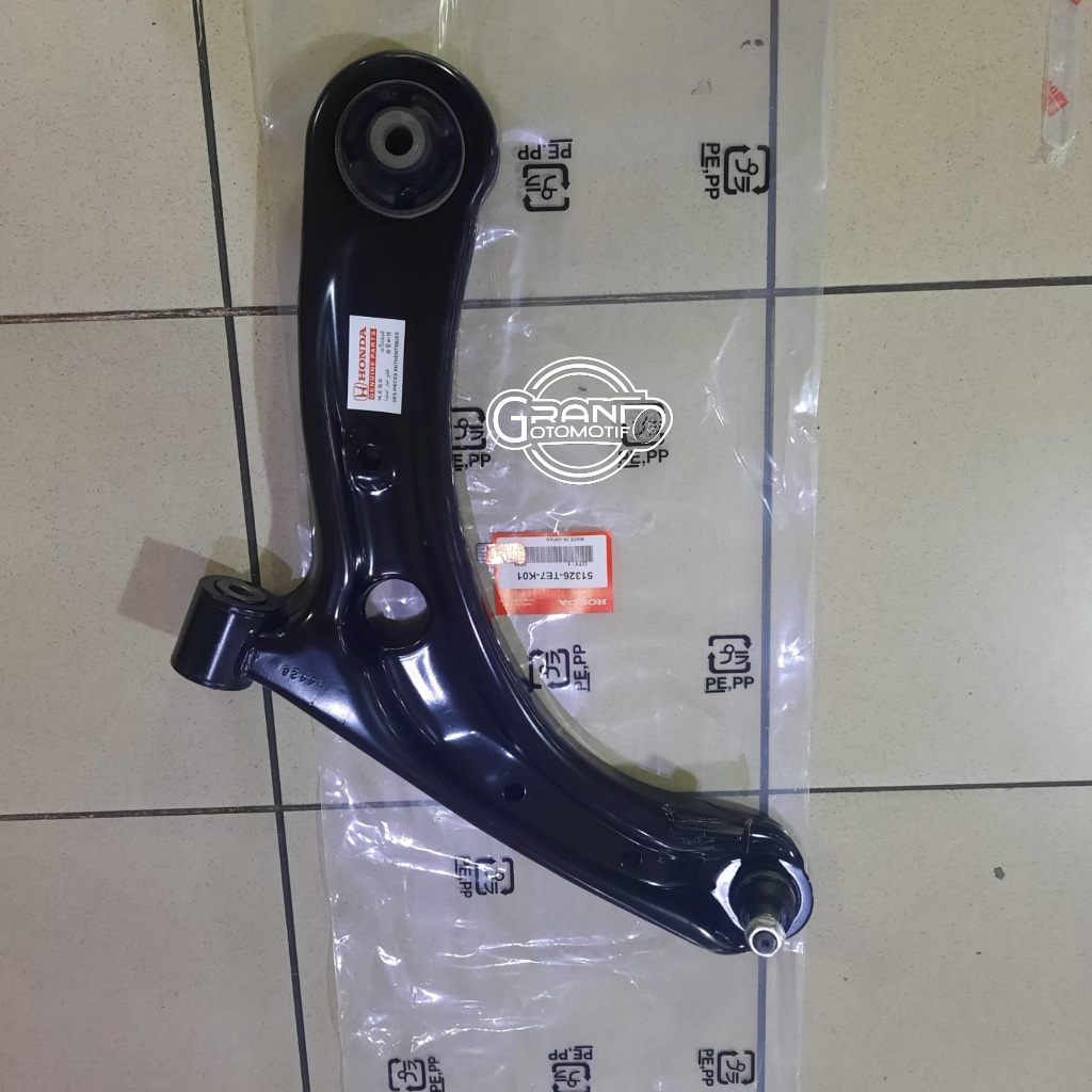 Lower arm Mobilio kiri dan kanan
