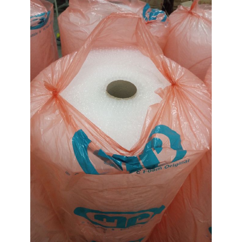 

Bubble Warp Bening atau Hitam ukuran 125cm x 50 Meter