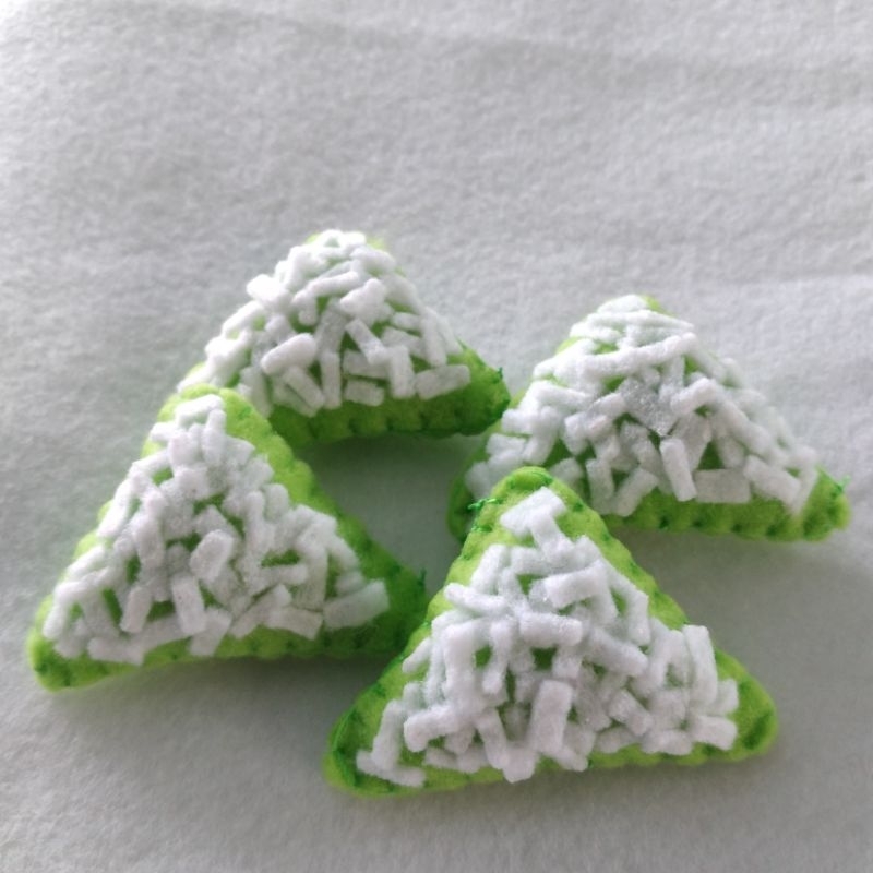 lupis mainan jajanan pasar dari kain flanel