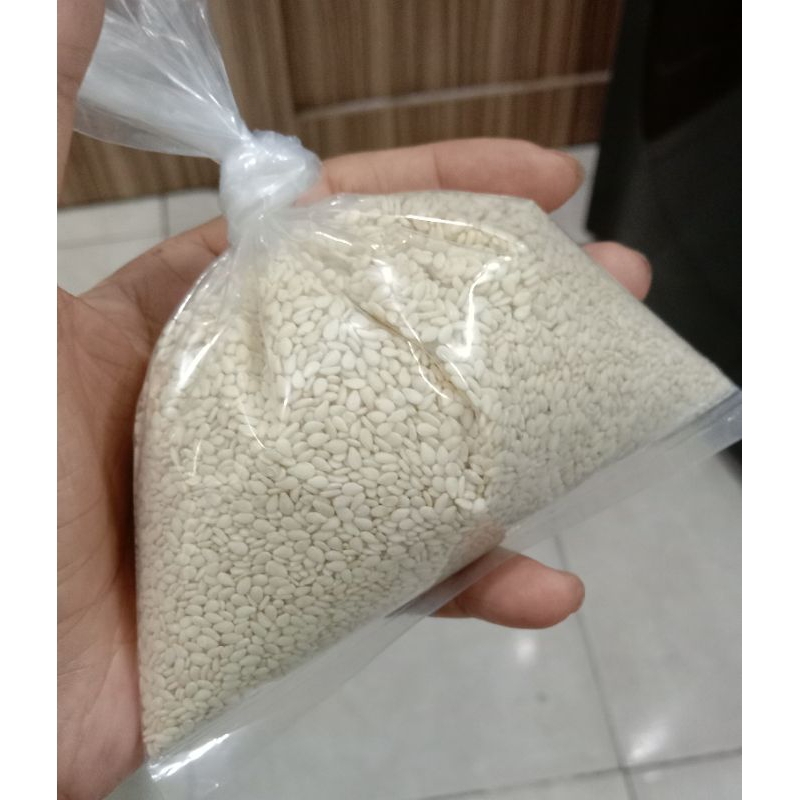 

Wijen Putih Panggang 1 ons/ Roasted