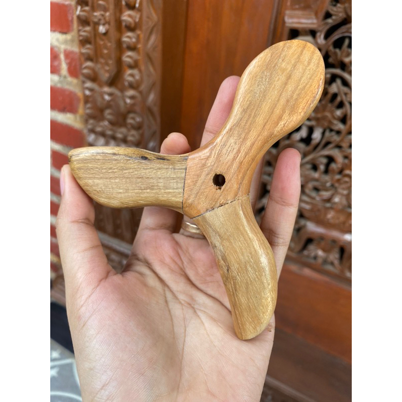 kayu pijat tangan dan kaki tiga sudut refleksi kesehatan terapi kayu alami