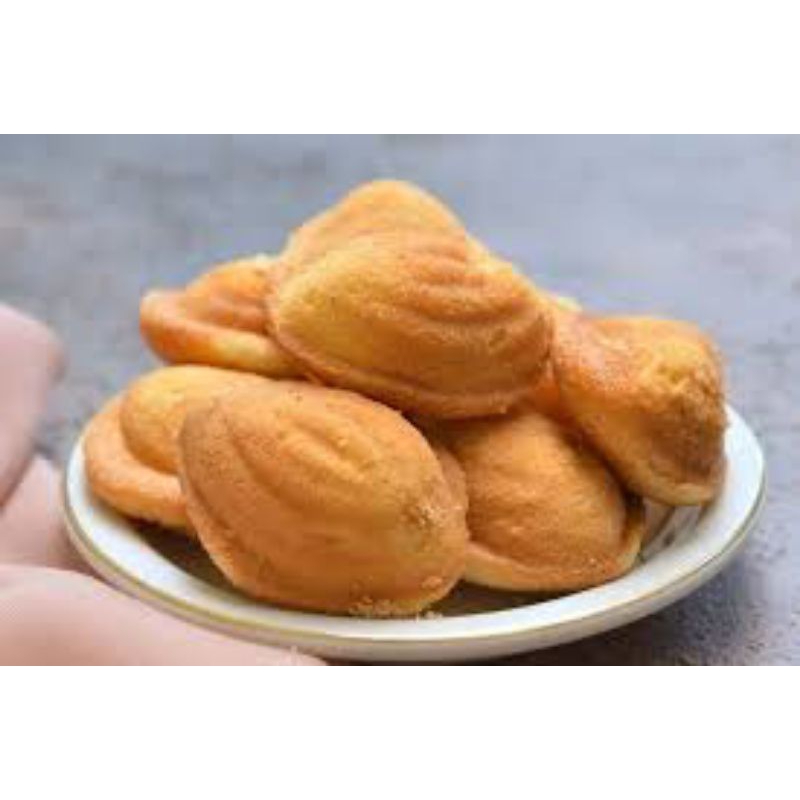 

kue bolu kijing
