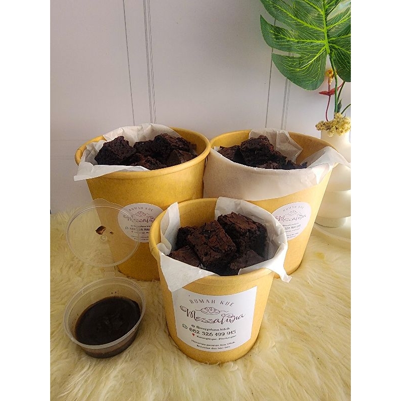 

Brownies Bites chewy Melt choco rich 16oz dan 26oz