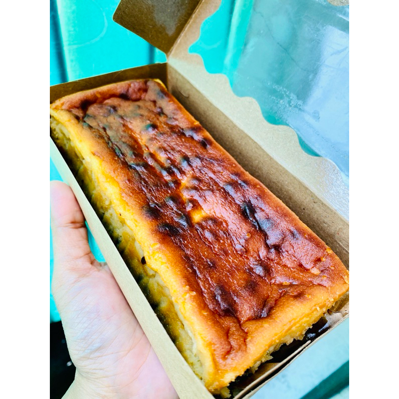 

Cheesecake Brownies By 3Arbakehouse super enak