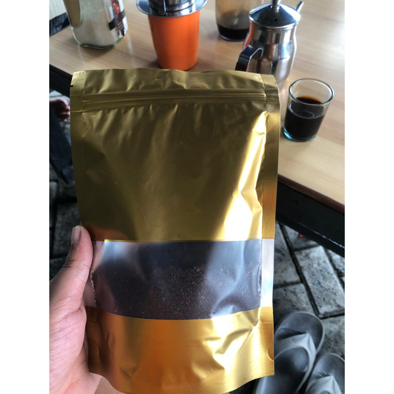 

kopi robusta medan asli. bisa request biji, giling halus ataupun kasar. biji kopi asli tanpa campuran