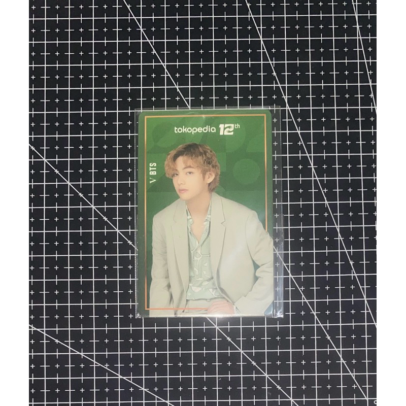 PHOTOCARD TOKO HIJAU TOK PED TAEHYUNG V BTS SEALED OFFICIAL