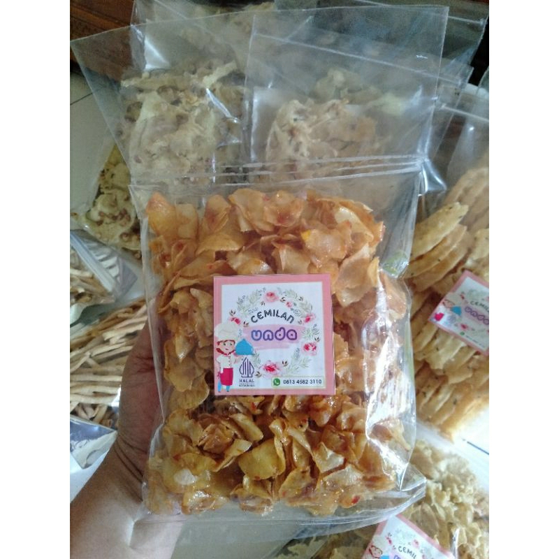 

KERIPIK UBI PEDAS MANIS 250gr