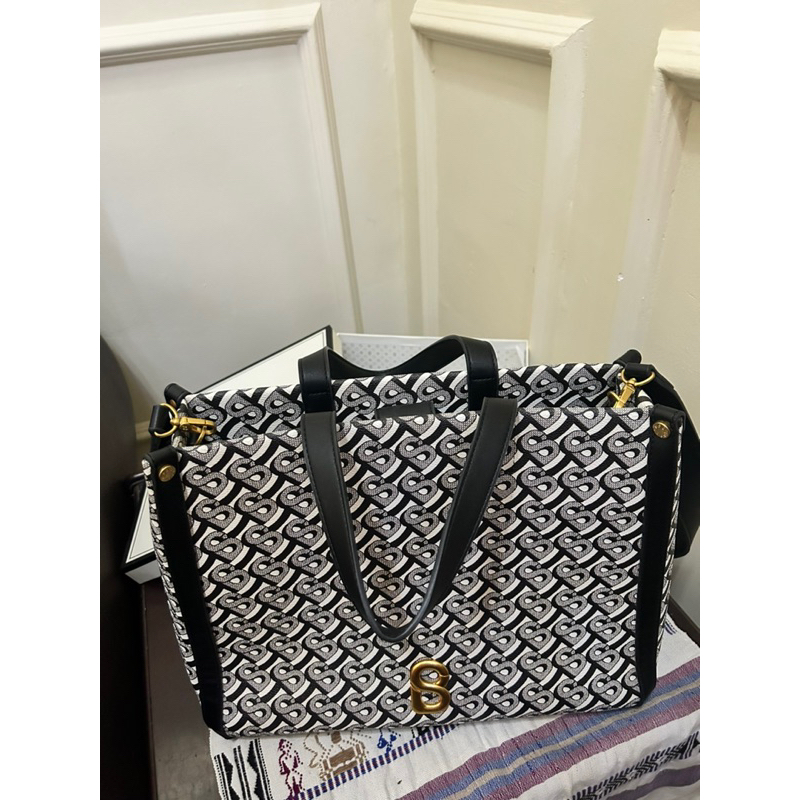 Buttonscarves Bimu Monogram Bag