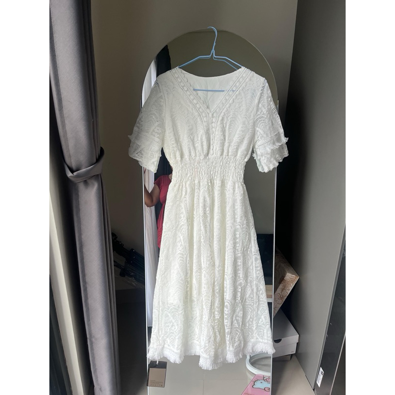dress SPRING SUMMER AUTUM MN putih brokat premium tebal Dress pantai dress prewed
