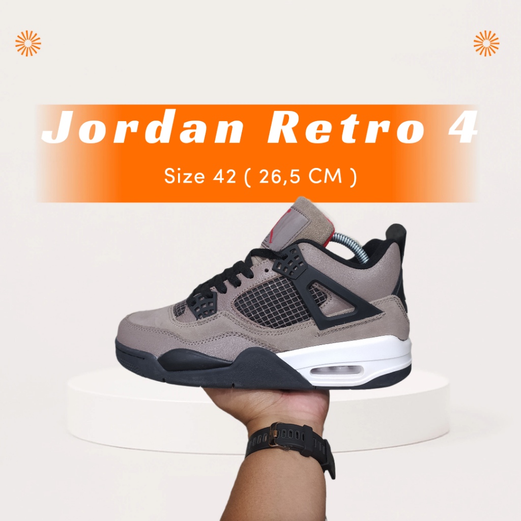 AIR JORDAN RETRO 4