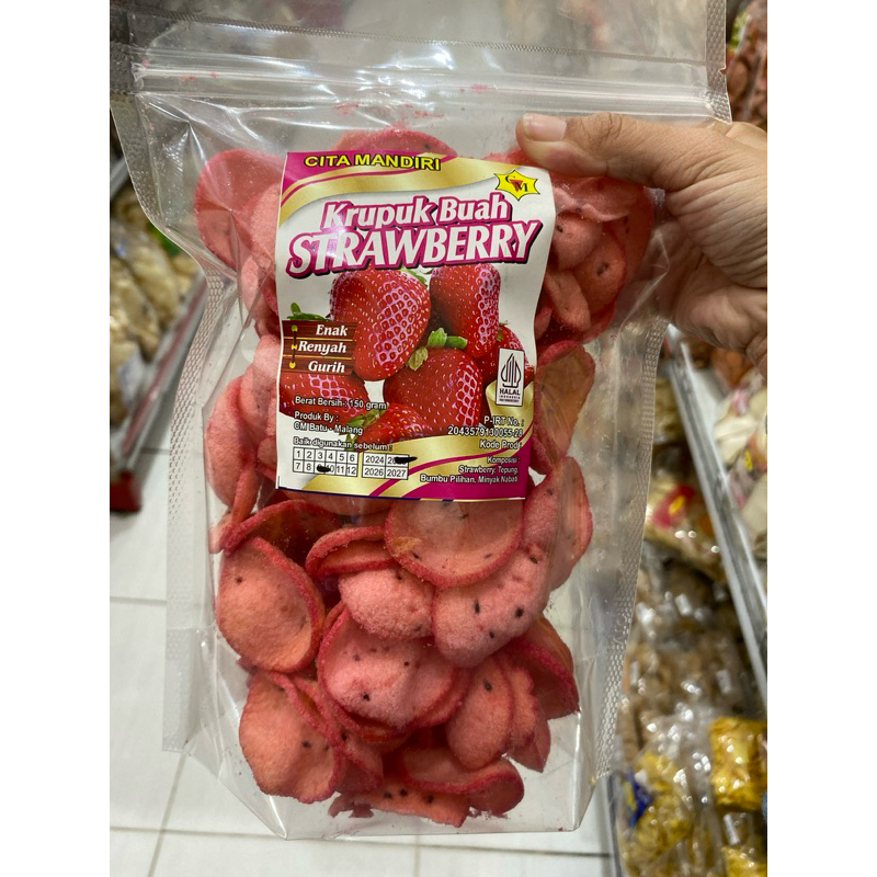 

Kerupuk Buah Rasa Strawberry Berat 150 Gram