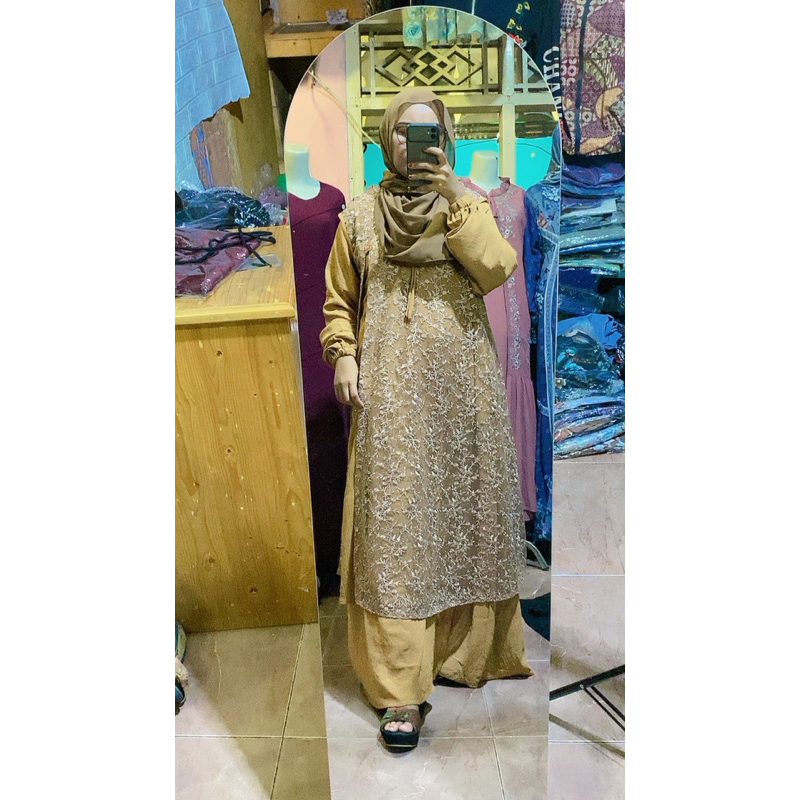 GAMIS ADDISHA/KONDANGAN