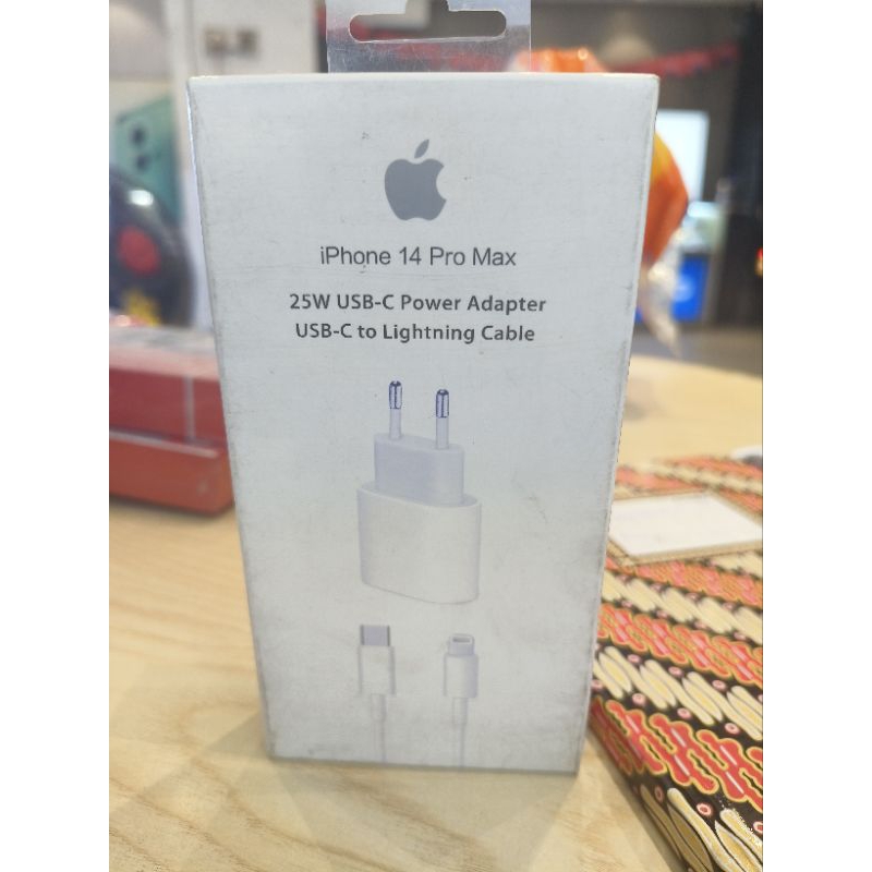 Charger iphone 14 Pro max 25w