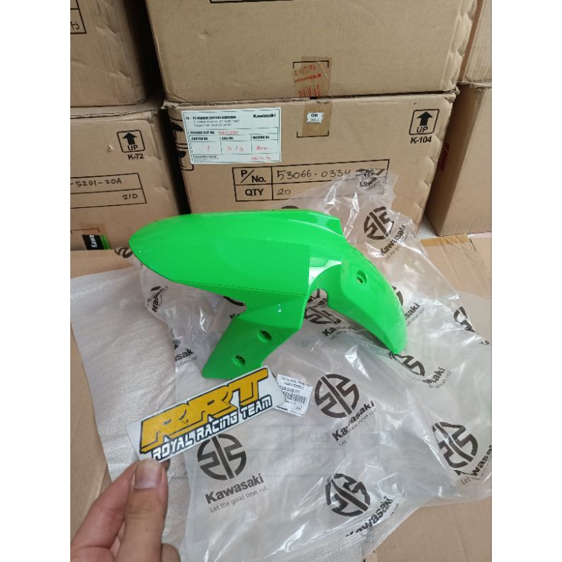 spakbor slebor depan Ninja 250 fi old hijau original