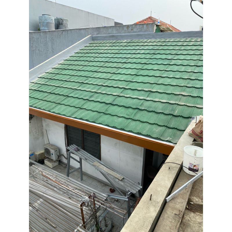 genteng metal pasir atap rumah