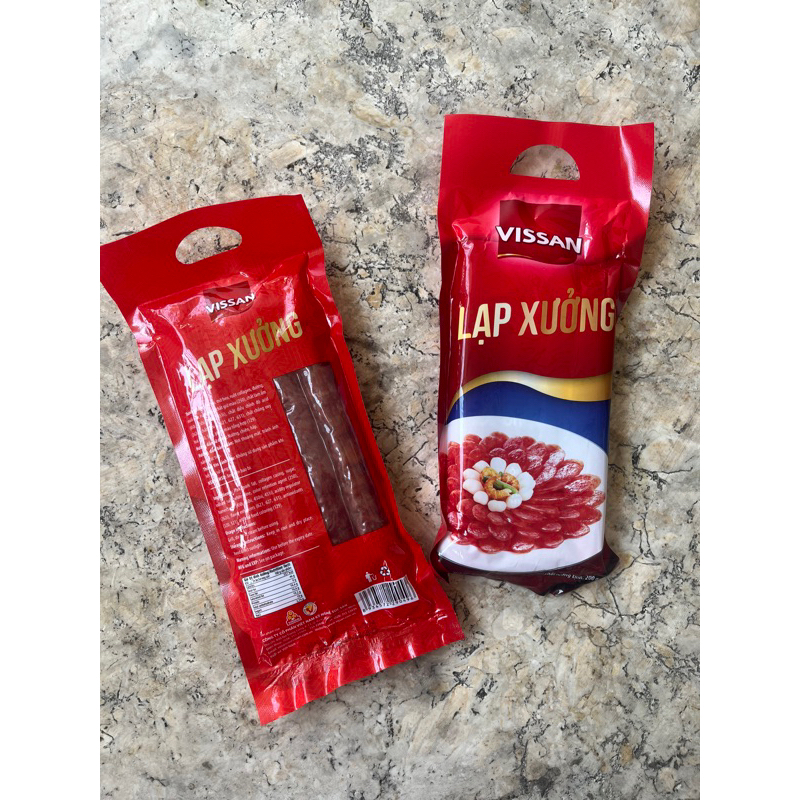 

[PRODUCT VIETNAM] lapchiong Vissan sosis manis babi non halal 200 gr 1 pack isi 4 lonjor. pork sausage original vietnam (pack)
