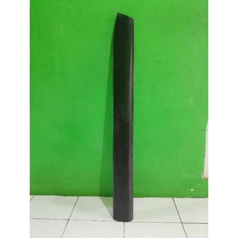 Moulding List Pintu kanan depan kanan Nissan Xtrail T31 ori