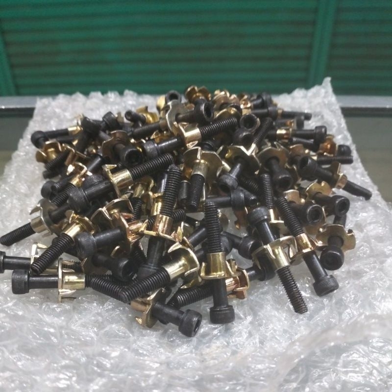 MUR BAUT SPEAKER L-LUBANG KECIL