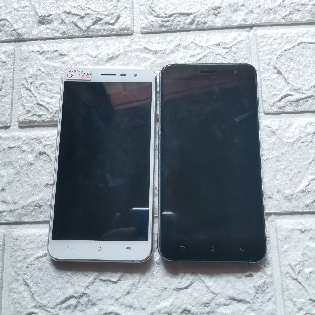 Lcd Frame Asus Zenfone 3 - ZE552KL Copotan