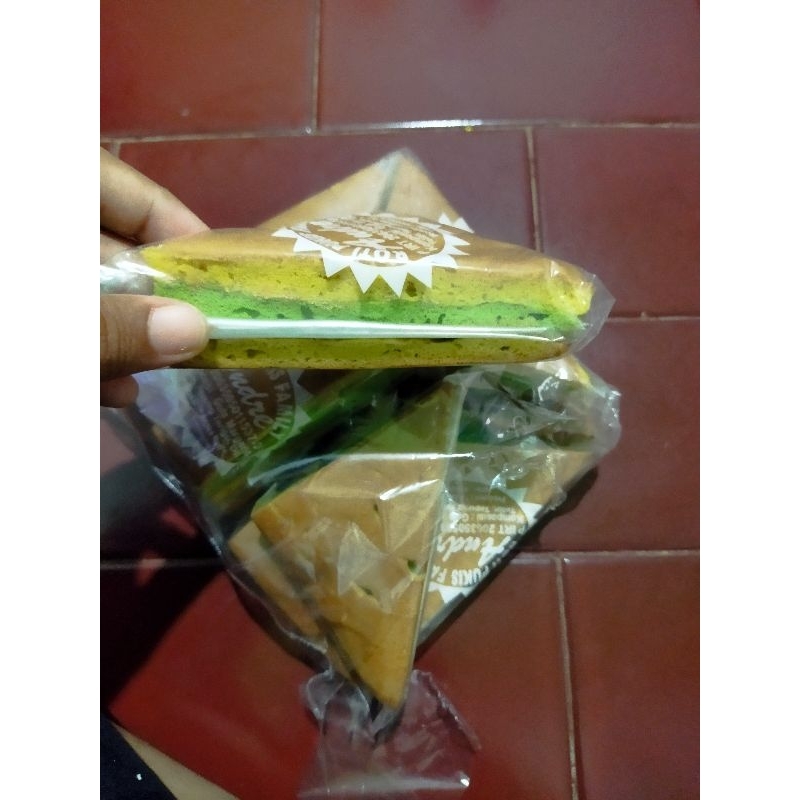 

Roti Sandwich 1pack isi 10bungkus