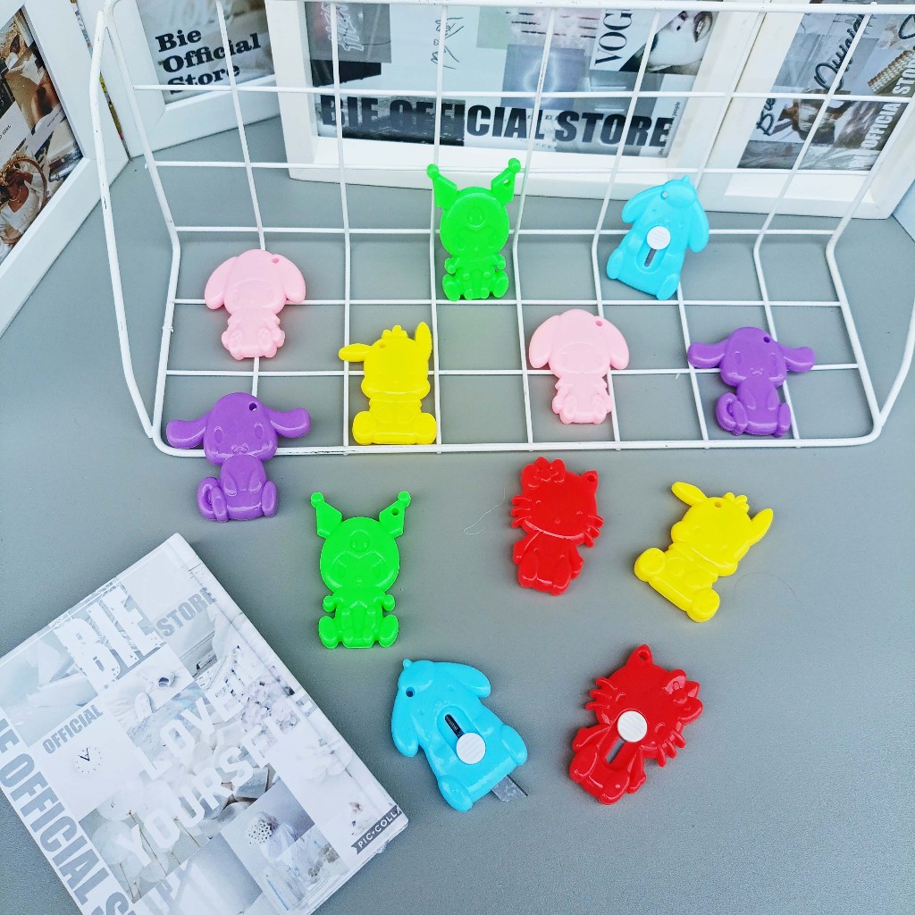 

Cutter Portable Mini Lucu Karakter Sanrio Best Seller