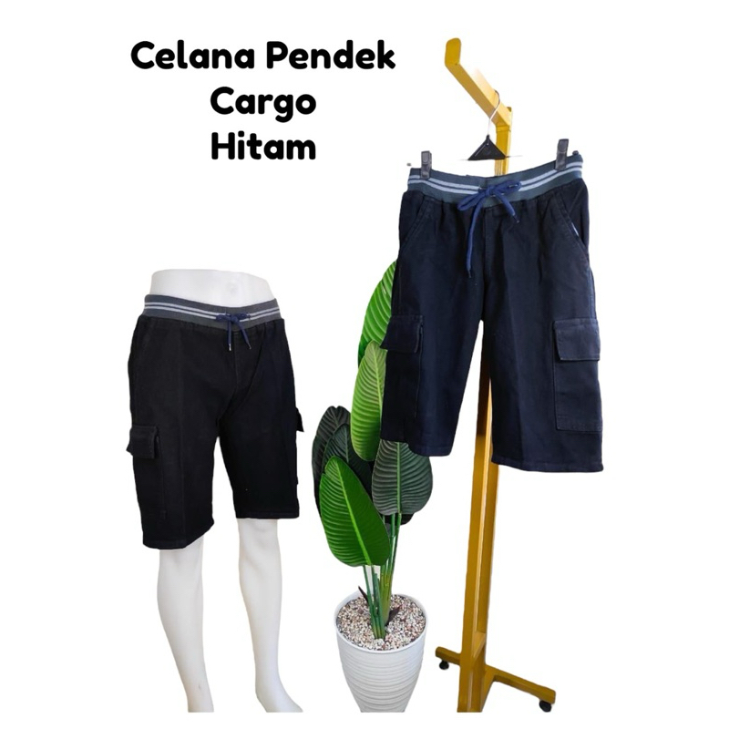 Jeans Cargo Pendek by Cole