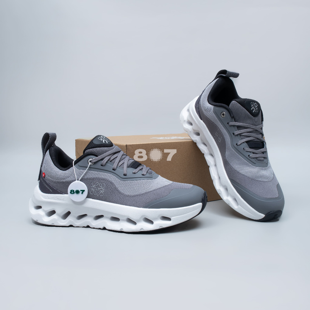 ON Cloudtilt 2 LOEWE Grey White