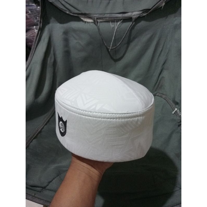 Hot Deals Peci Kopiah Embos Sultan Terbaru Peci Kopiah Malaysia Embos Peci Kopiah Uje Logo Embos