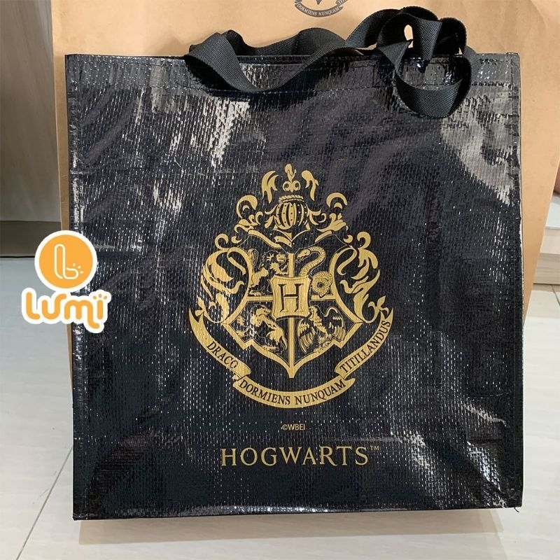 Miniso x Harry Potter Black & Gold Woven Shopping Bag Tas Jinjing Serbaguna Edisi Harry Potter Reusa