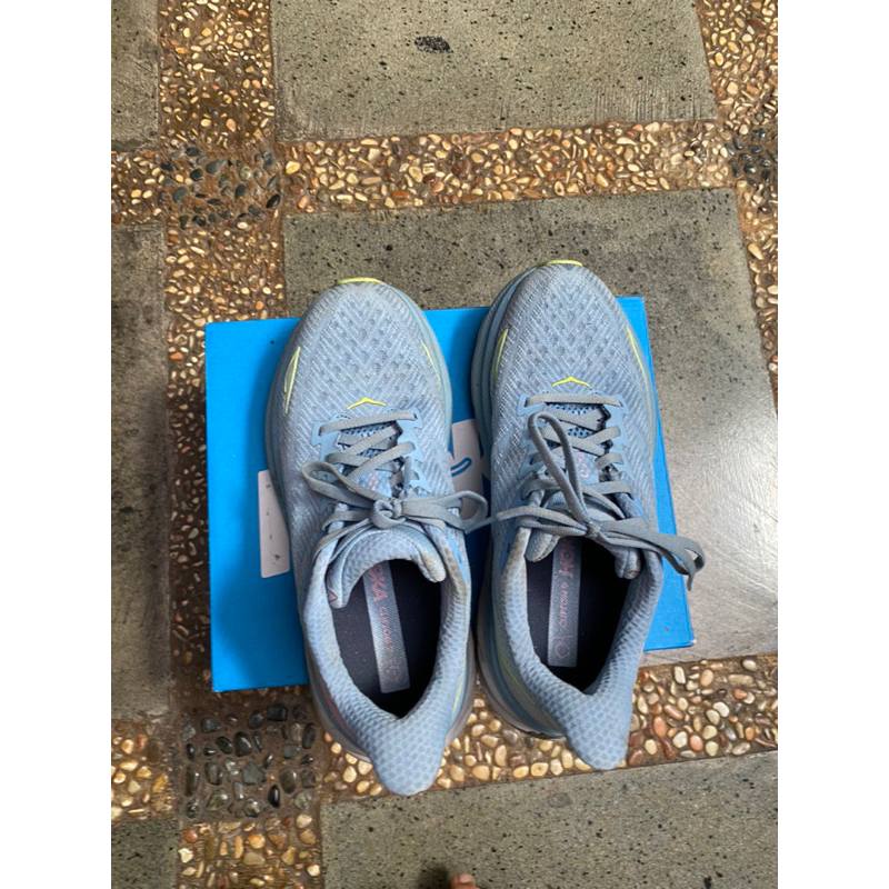 preloved running shoes hoka