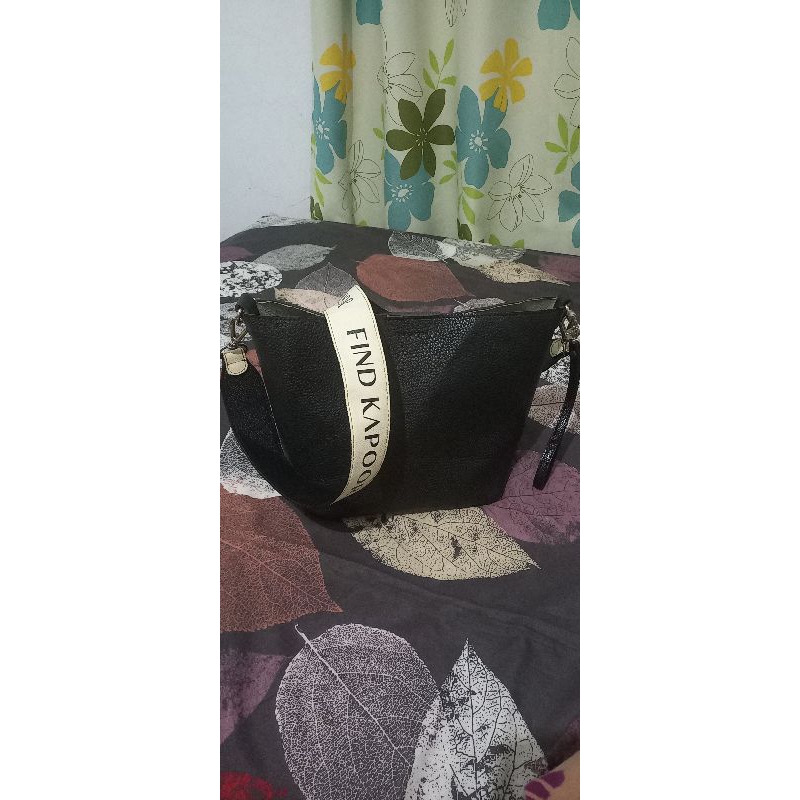 Preloved Tas Find Kapoor