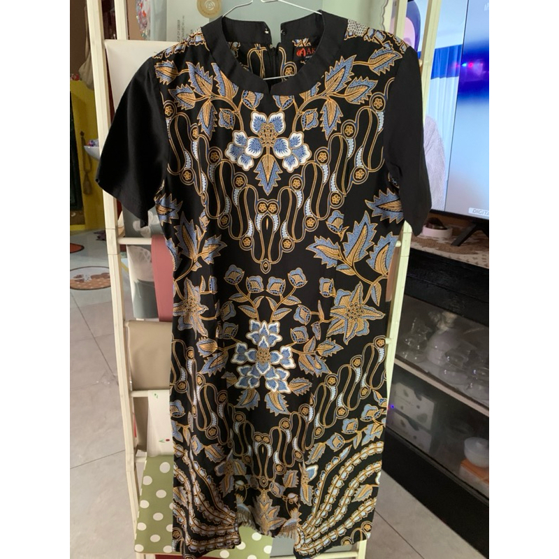 Preloved Dress Batik