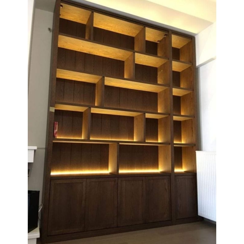 Rak Buku atau Kitab Minimalis