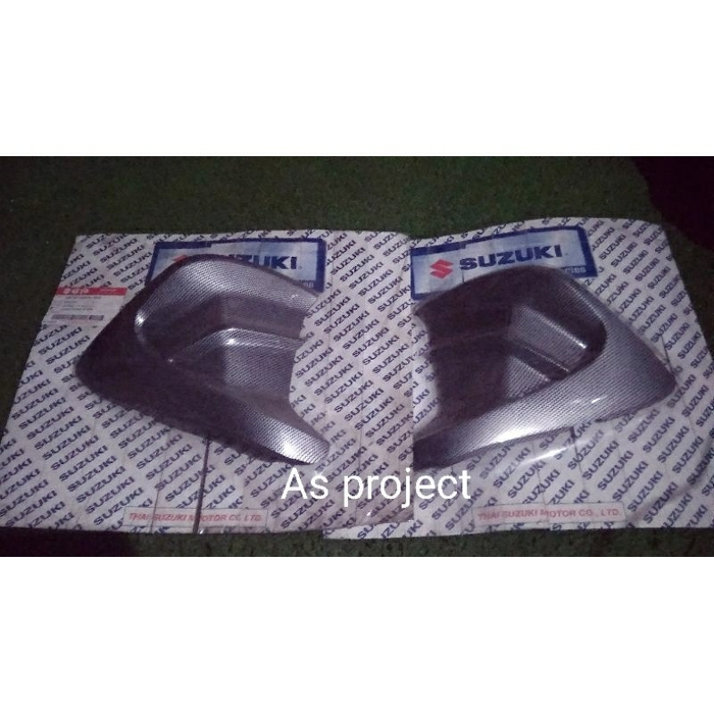 SGA CARBON SIRIP LEGSIHL SKYWAVE125(KIRI& KANAN)